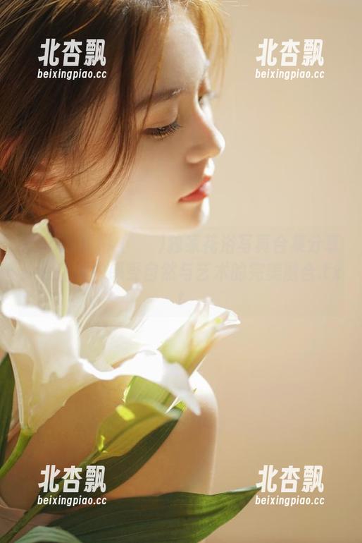 Habin夏彬 (하빈)独家花浴写真合集分享：在花海中感受自然与艺术的完美融合.txt
